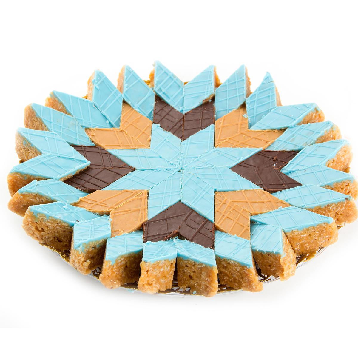 Handcrafted Blue Peanut Diamond Chew Platter - Medium