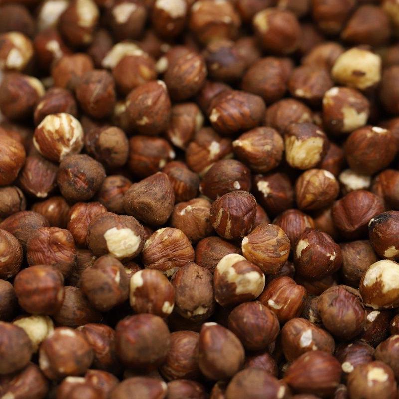 raw hazelnuts - 122