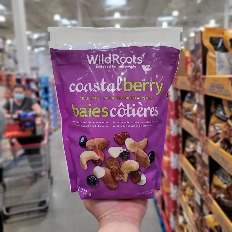 Wild Roots Coastal Berry Trail Mix - 1 x 737 Grams