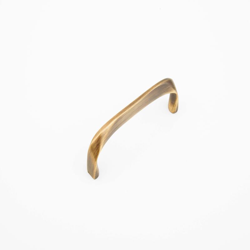 Schaub Pull, Light Bronze, 4" cc 511-LTBZ