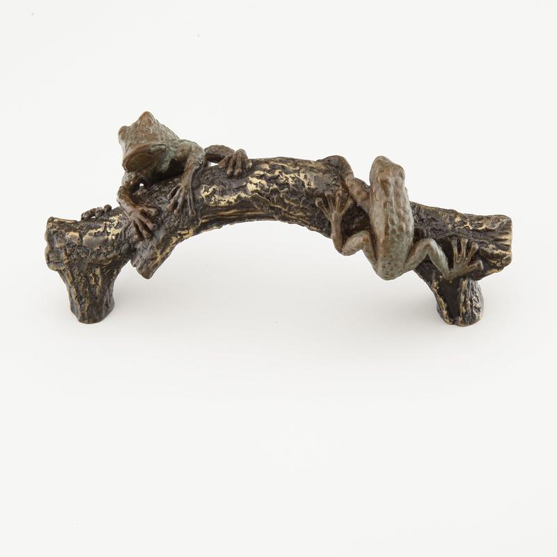 Schaub and Company Pull, Frog on a Log, Pompeian Bronze, Highlighted Bronze, 5-1/2" cc 895-PBZ/HBZ
