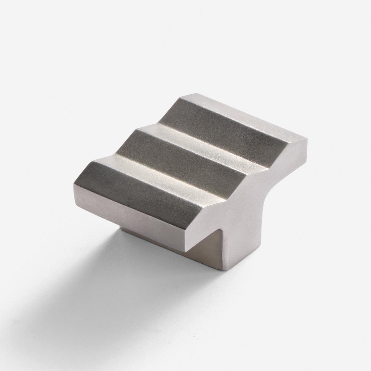 Vallon Cabinet Knob - Luxe Nickel