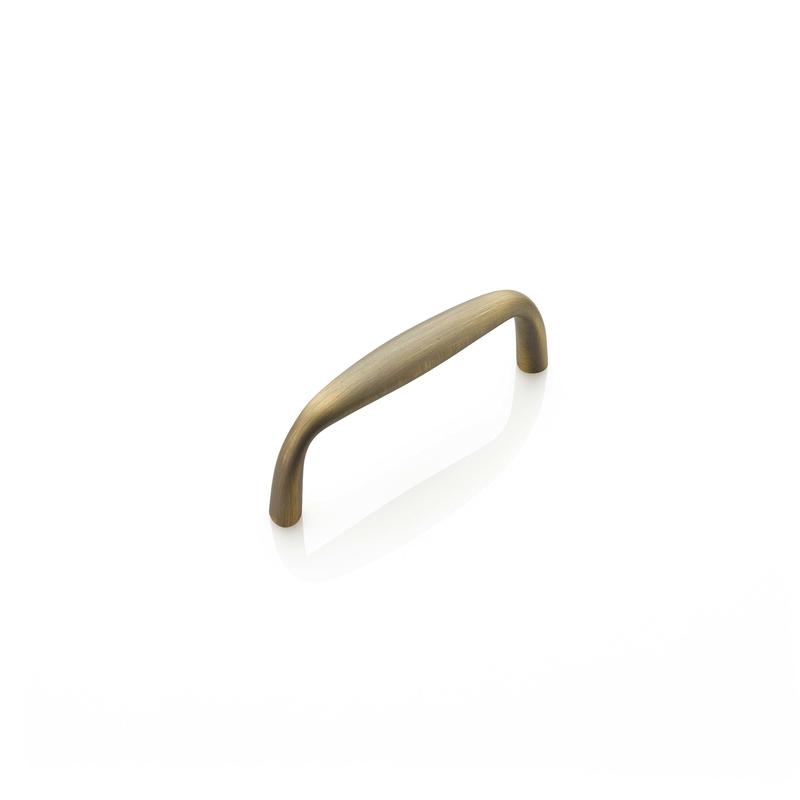 Schaub Pull, Antique Light Brass, 4" cc 732-ALB
