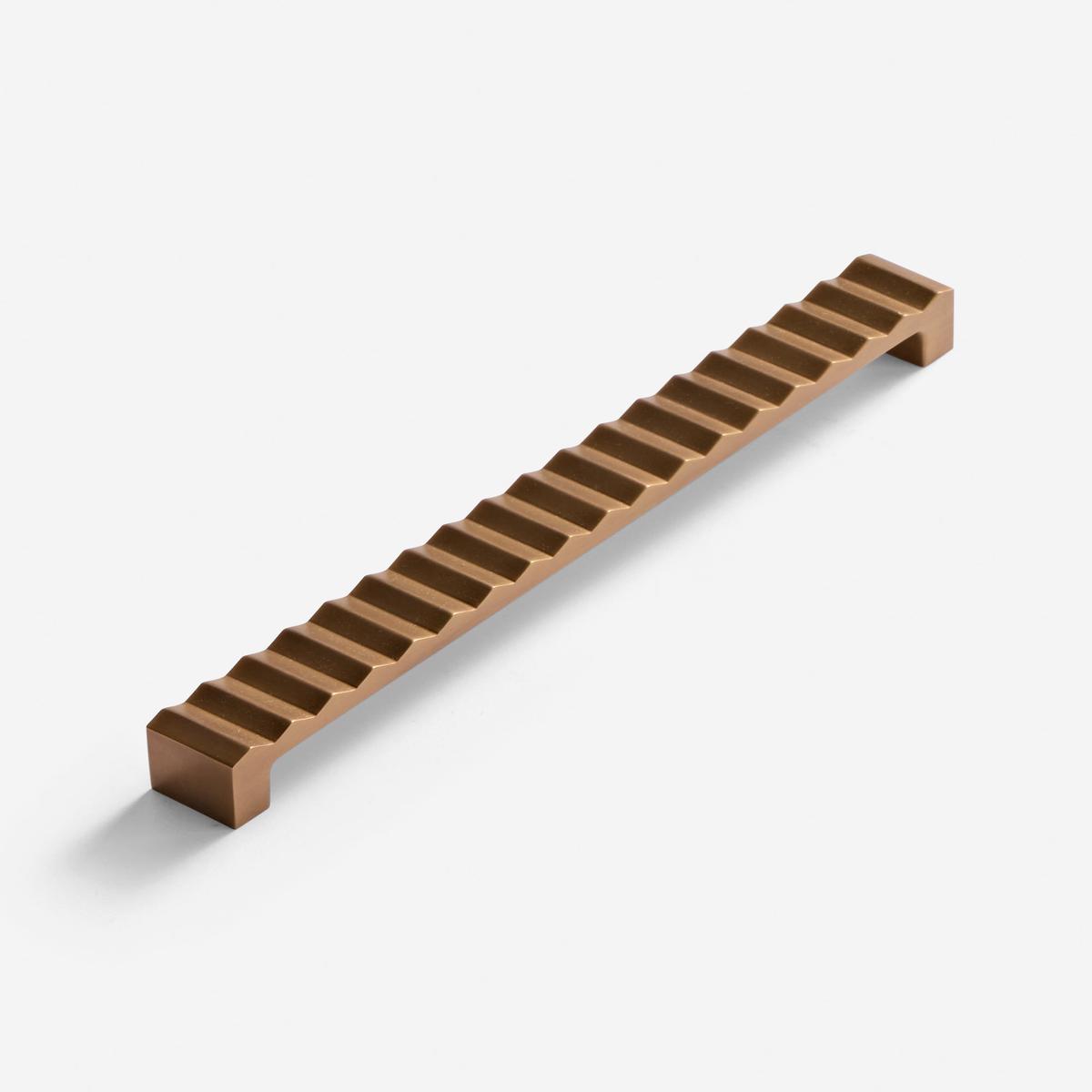 Vallon Cabinet Pull - Aged Brass | 9"