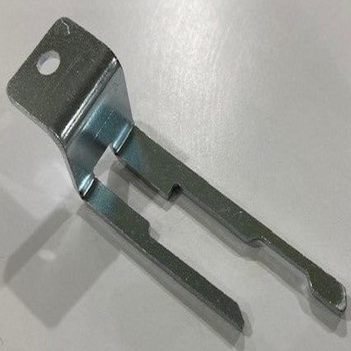KEY, SEATBELT ANCHOR RELEASE, EDV
