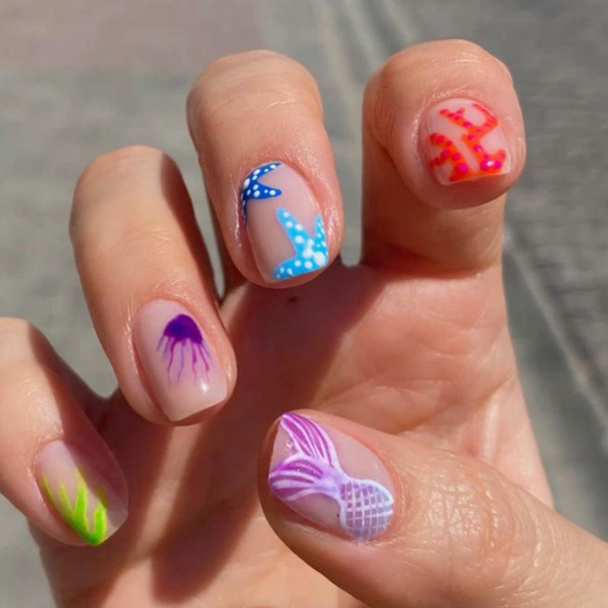 Underwater Adventure Medium-Length Square Press On Nails with Transparent Sea Creature Art in Pastel Tones